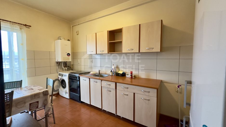 Apartament cu 2 camere decomandat, parcare, zona Bld. Muncii - Poză 2