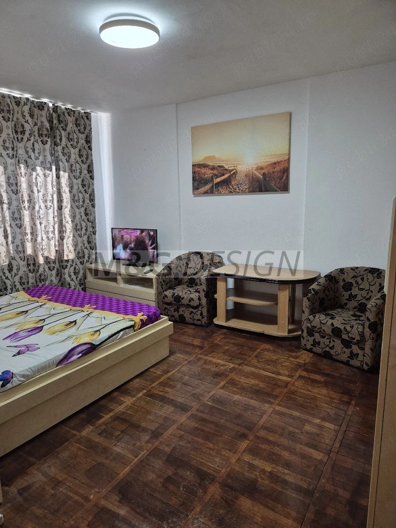 Garsoniera zona Blascovici  etaj 4 cu acoperis - Poză 1