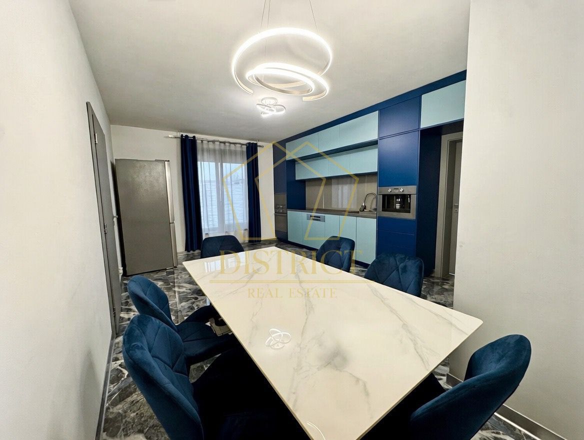 Casa superba pe parter, mobilata-utilata | Sanmihaiu Roman - Poză 9