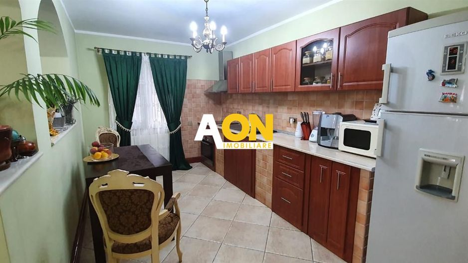 De vanzare casa 4 camere 350 mp teren zona Alba Micesti - Poză 8