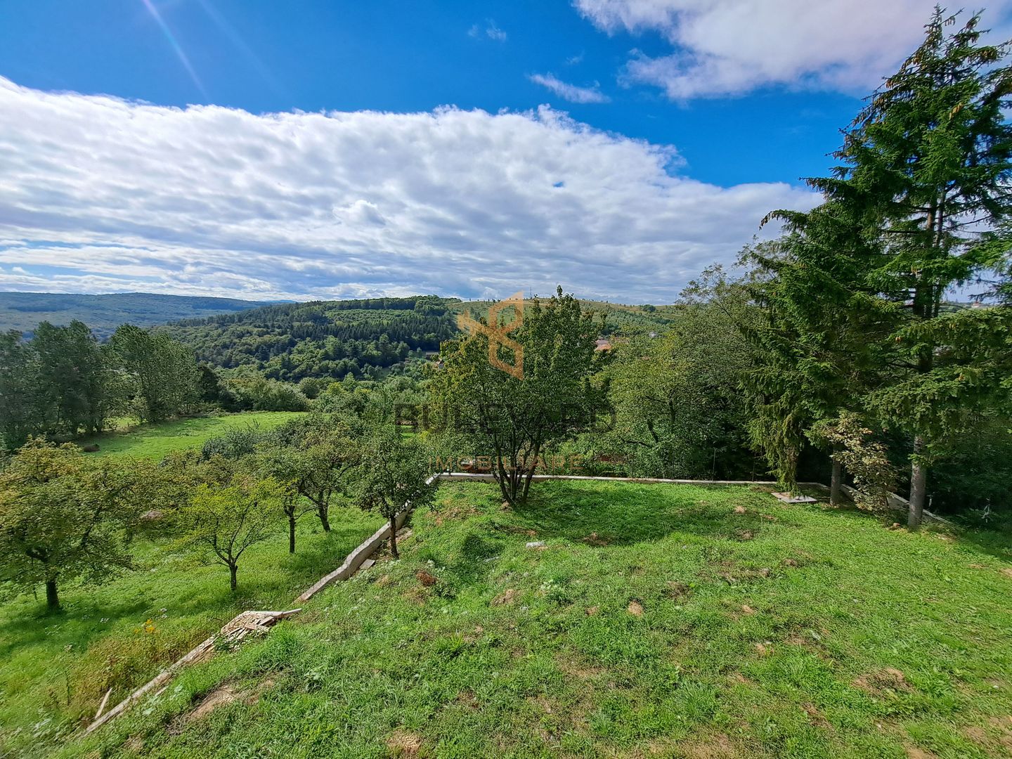 Casa la rosu 172 mp utili, 750 mp teren, view superb! - Poză 18