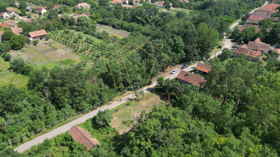 COM 0% Teren constructii cu front de 38ML | Cralovat - Poză 1