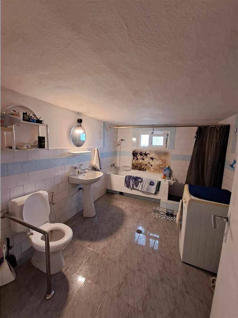 Casa individuala  Mehala aproape de Piata -Profi - Poză 9