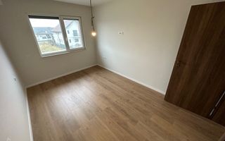 Duplex deosebit cu garaj și subsol - Poză 11