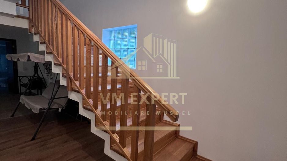 VILA 6 CAMERE 270 MP TEREN 1044 MP CÂMPULUNG, 0 COMISION CUMPARATOR - Poză 31