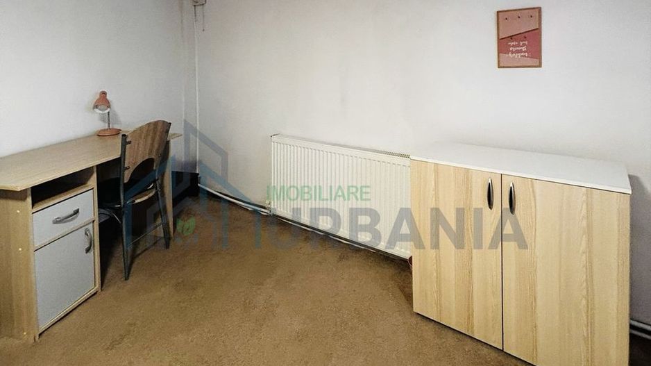 Inchiriez camera - Poză 4