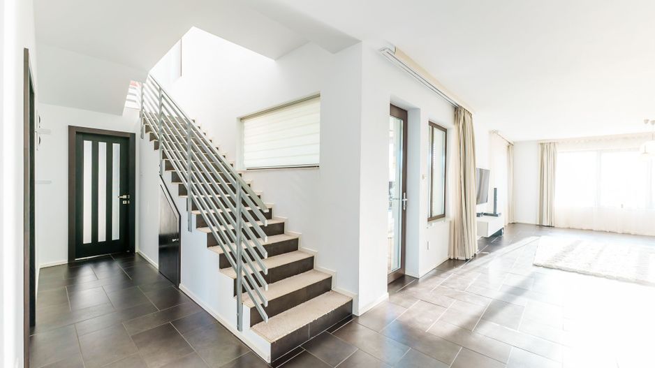 Casă superbă în Sânnicolau Mic - Poză 4