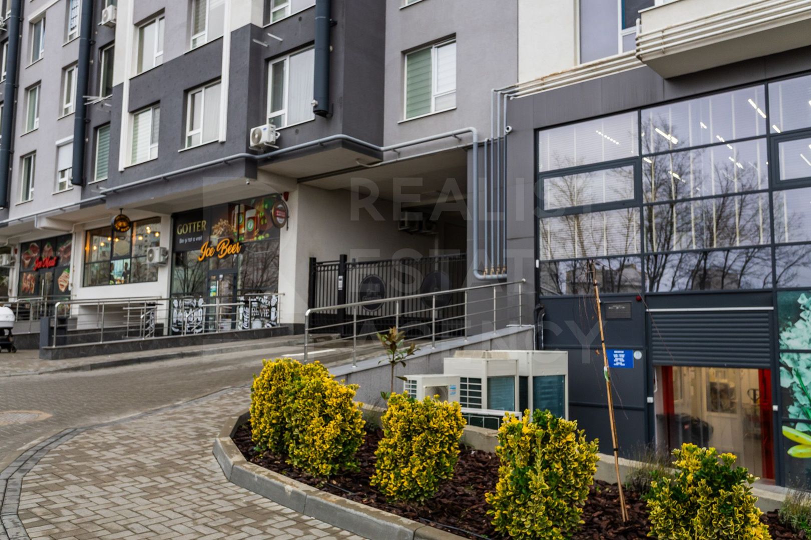 Vânzare, apartament, 3 camere, str. Nicolae Milescu Spătaru, Ciocana - Poză 52