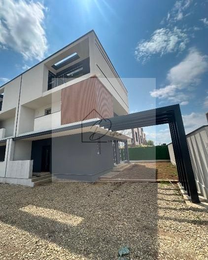 Vila duplex de vanzare Pipera Matei Millo I  COMISION 0% - Poză 1