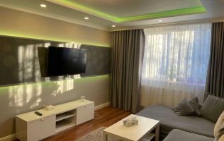 Apartament 3 camere decomandat – parcare inclusă, 7 min Metrou