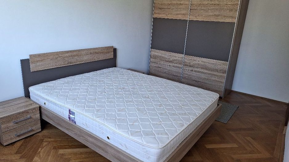 De închiriat: apartament 3 camere - Păcii - metrou - Apusului - S. 6 - Poză 1