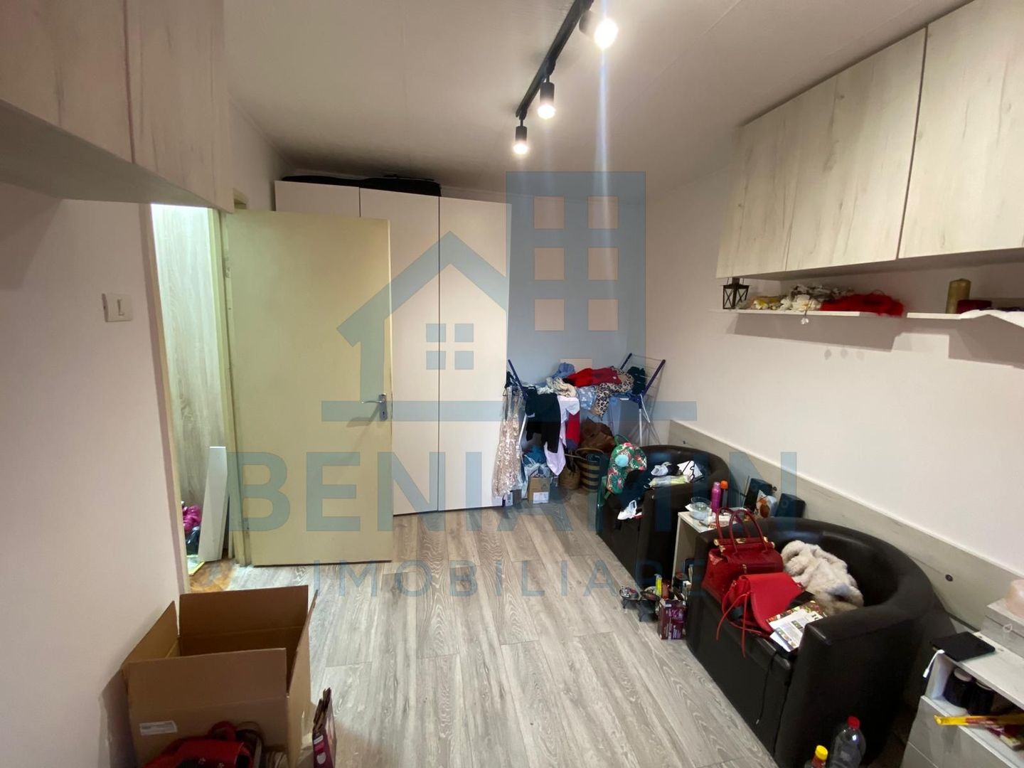 2 camere | Str. Jupiter | Etaj 4/4 | Balcon 6m + centrală - Poză 6