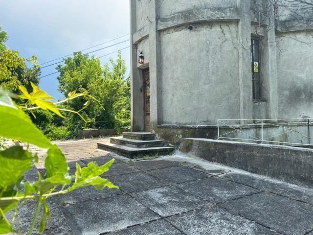 Posibilitate investitie dar si locuinta! Vanzare conac in Viforata - Poză 3