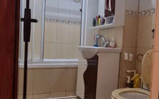 De inchiriat apartament  2 camere, Micro 20, zona 2 Cocosi, et. 6, 1900 lei - Poză 4