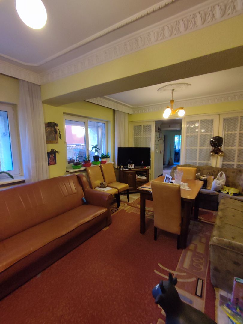 VANZARE SPECIALA Casă / Vilă cu 7 camere, Uverturii MILITARI/Duplex - Poză 1