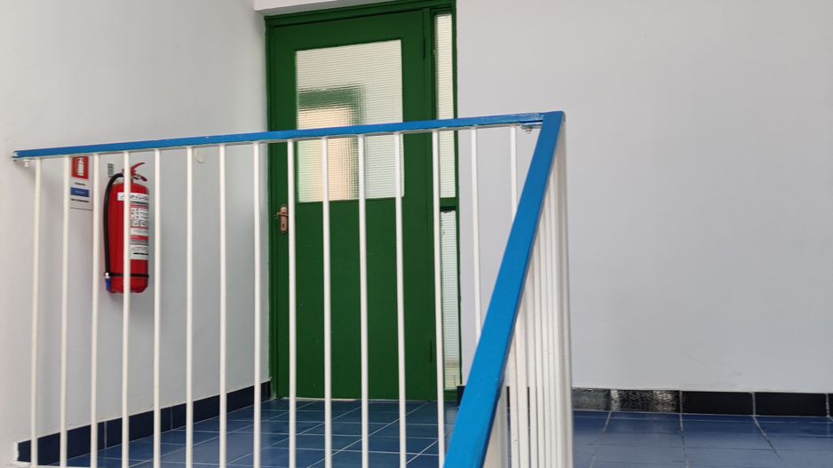 IDEAL PENTRU GRADINITA/SCOALA /AZIL BATRANI / ORFELINAT - Poză 16