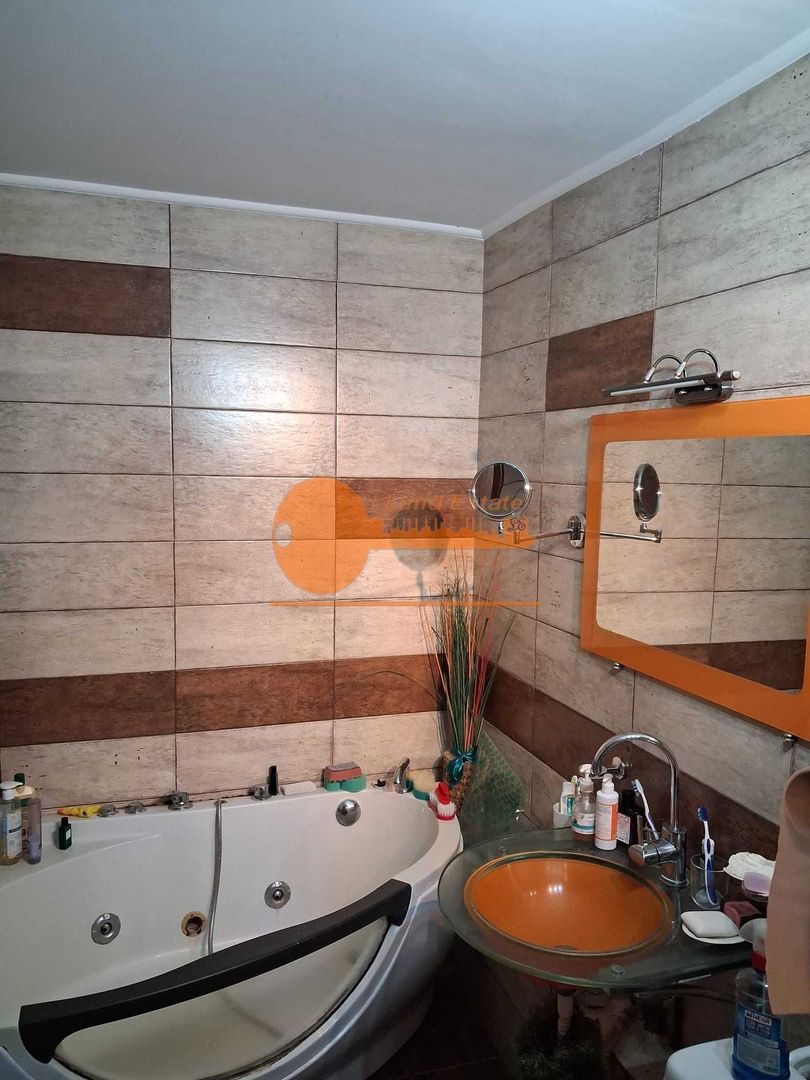 Apartament 2 camere (transformat in 3) la 2 min Metrou Aurel Vlaicu - Poză 7