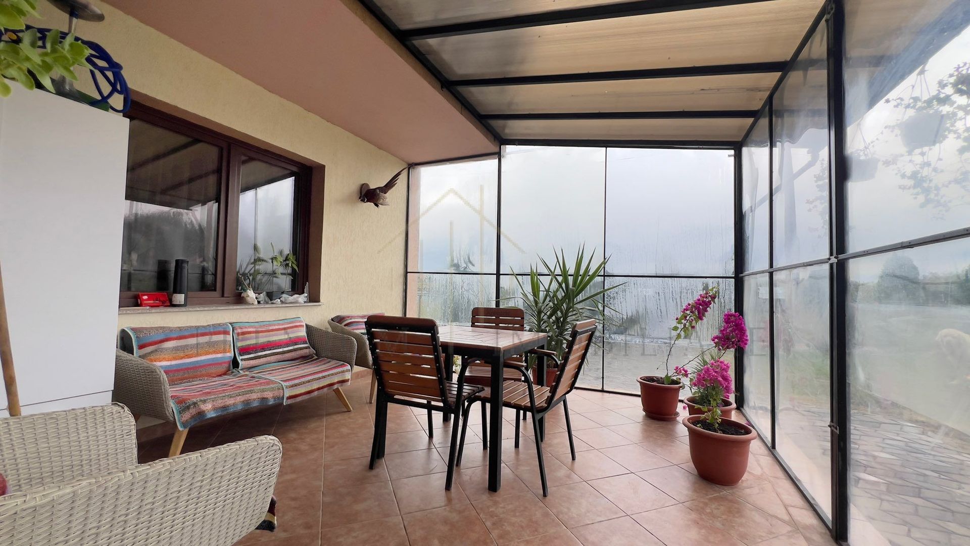 Casa de vanzare in Lupesti, la 10 km de Onesti - Poză 12