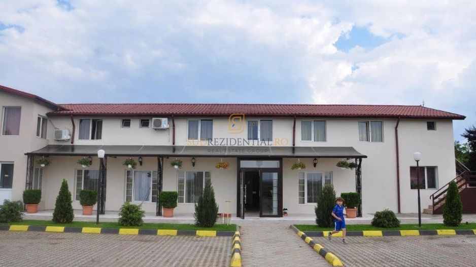 Complex turistic de vanzare – afacere functionala in zona de Sud - Poză 6