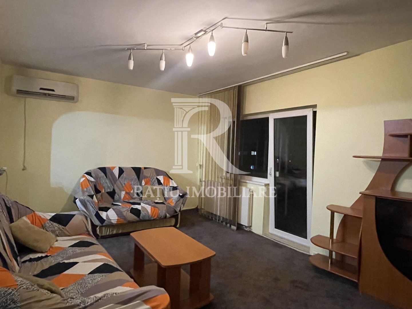 Apartament cu 3 camere | Zona Rogerius | Oradea - Poză 5
