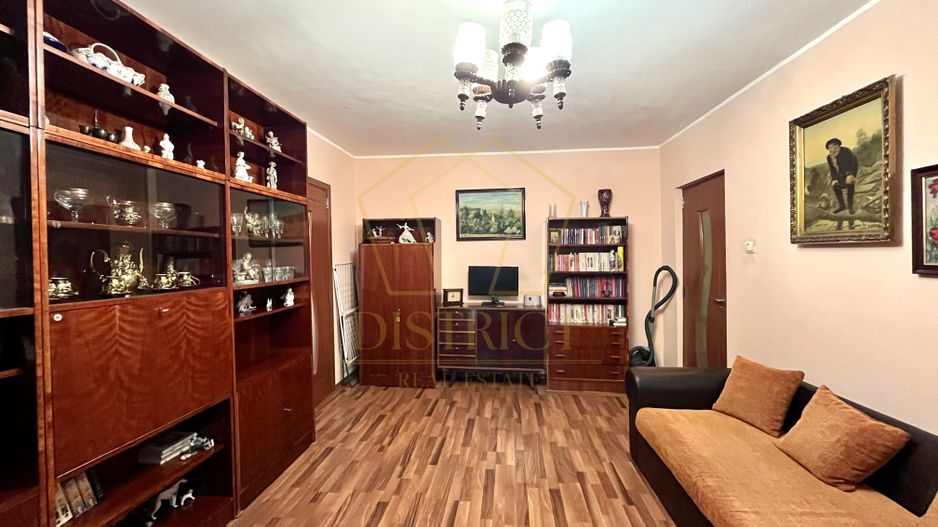 Apartament cu 2 camere și boxa | Dâmbovița | Restaurant Nora - Poză 1