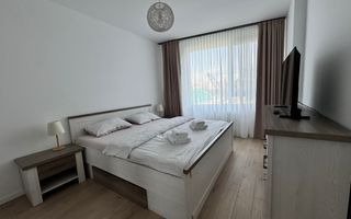 Apartament 3 camere 80 mp, balcon, zona P-ta 1 Mai - Poză 10