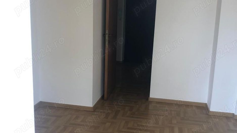 De Inchiriat Garsoniera pentru birouri 44 mp, renovata, etaj 1 - Poză 6