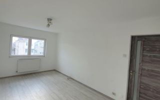 De vânzare apartament cu 2 camere decomandat, zona Bucovina - Poză 1