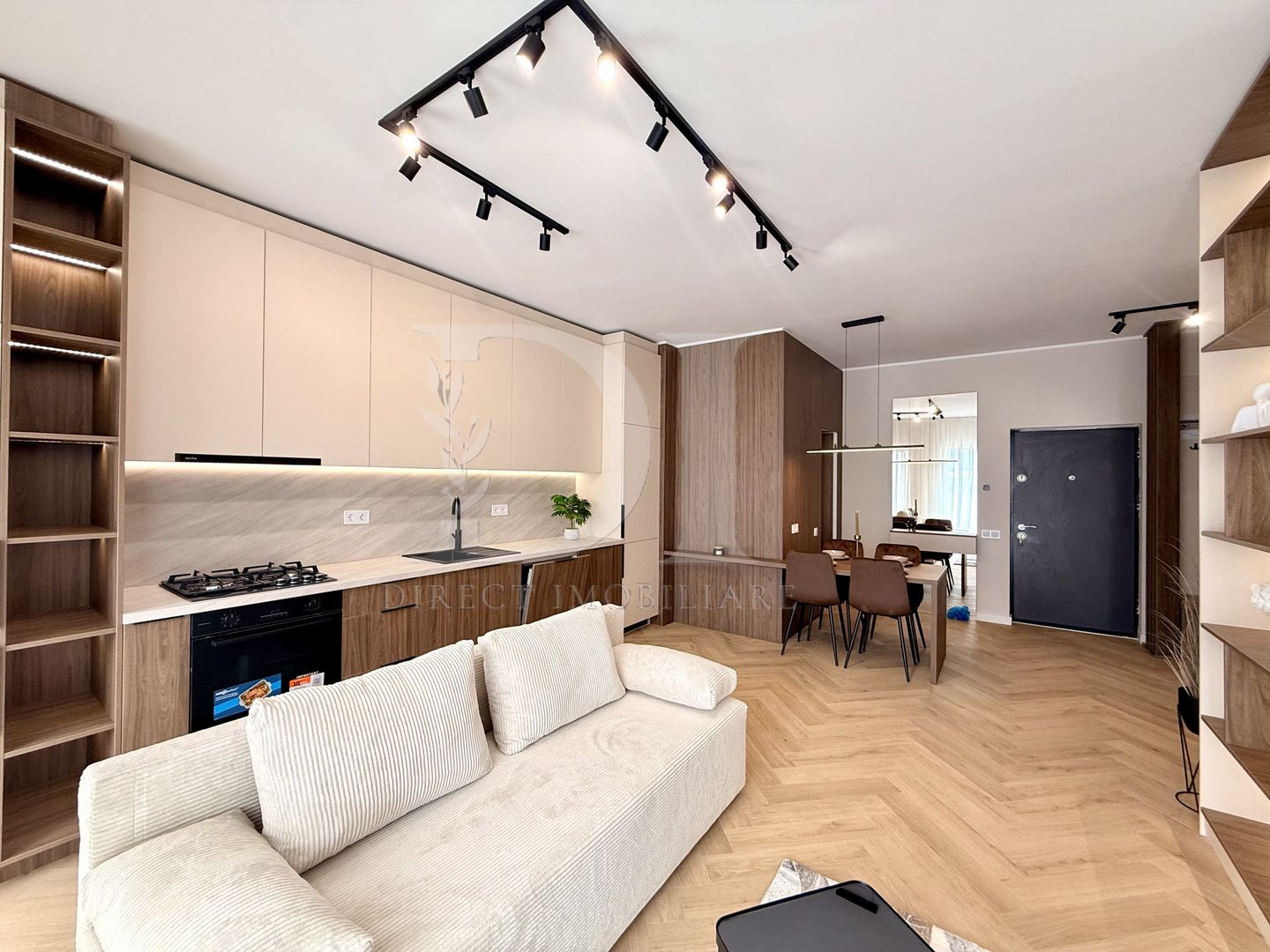 Apartament ultramodern / doua camere / Zona Eroilor  Floresti. - Poză 1