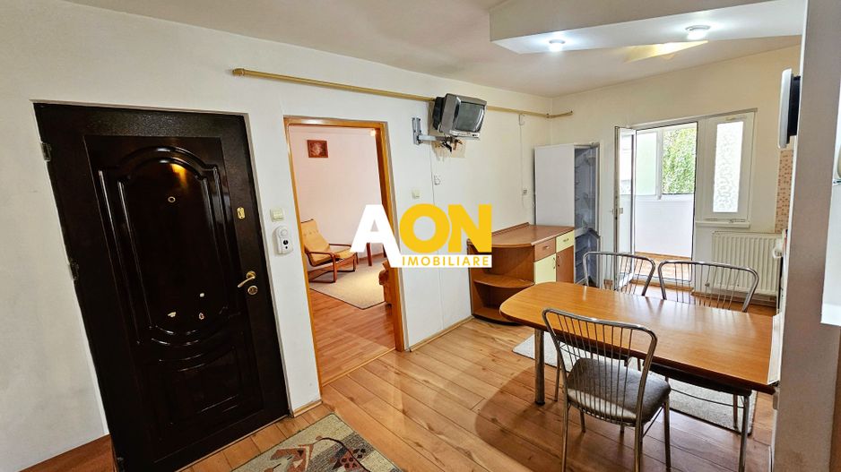 Apartament 3 camere, et.1, cu parcare si boxa, cartier Tolstoi - Poză 12