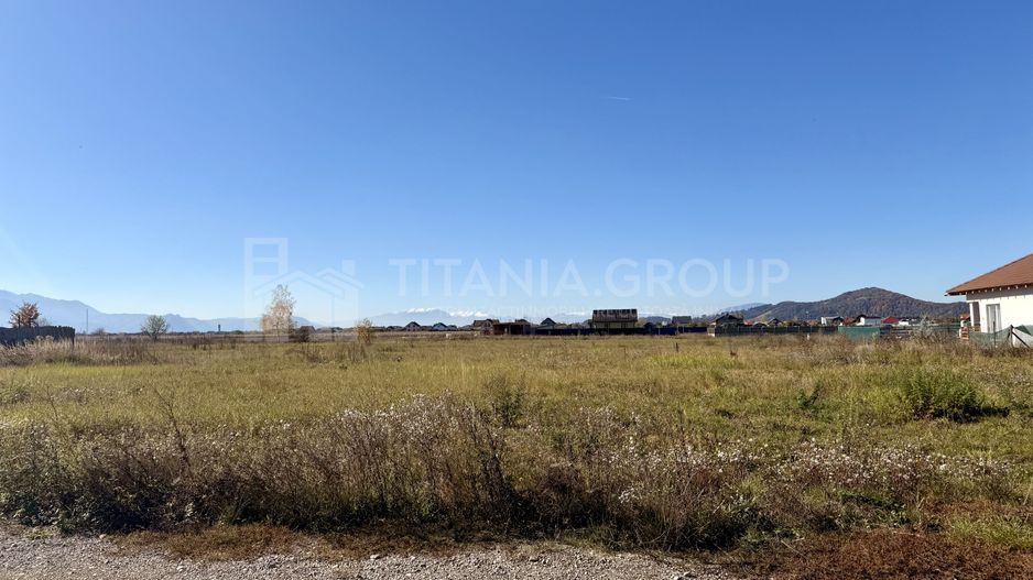 Teren intravilan, PUZ aprobat, 800 mp, cu utilități, Harman - Poză 1