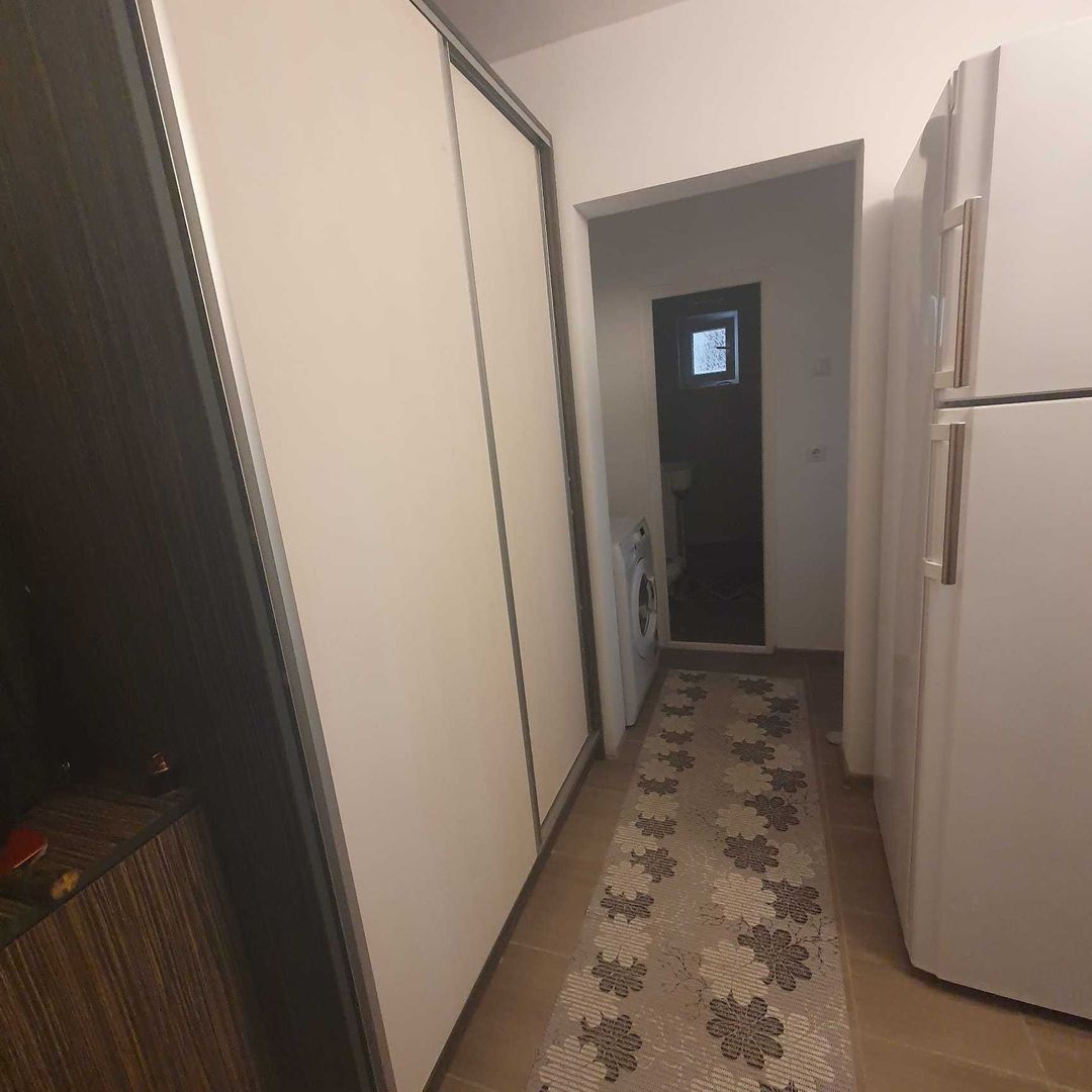INCHIRIEZ APARTAMENT 2 CAMERE DECOMANDAT - GALATI (ZONA DOJA) - Poză 3