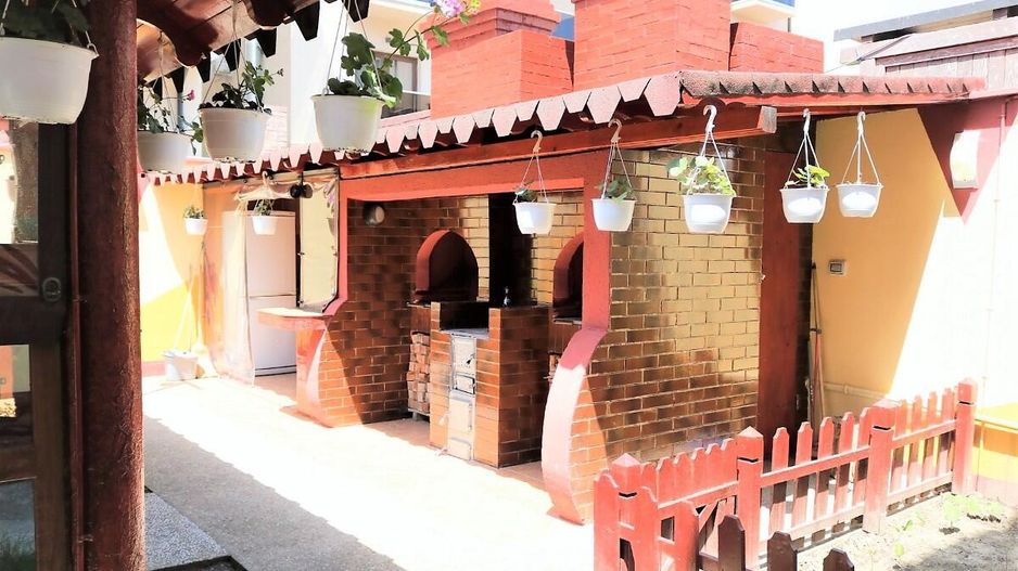 Mamaia Nord - Langa Mare, pensiune la cheie, 11 camere, 9 bai! - Poză 34