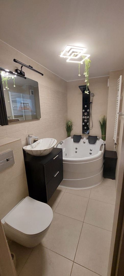 Bd. Unirii, 3 camere, 2 bai, centrala termica, parcare, lux - Poză 18