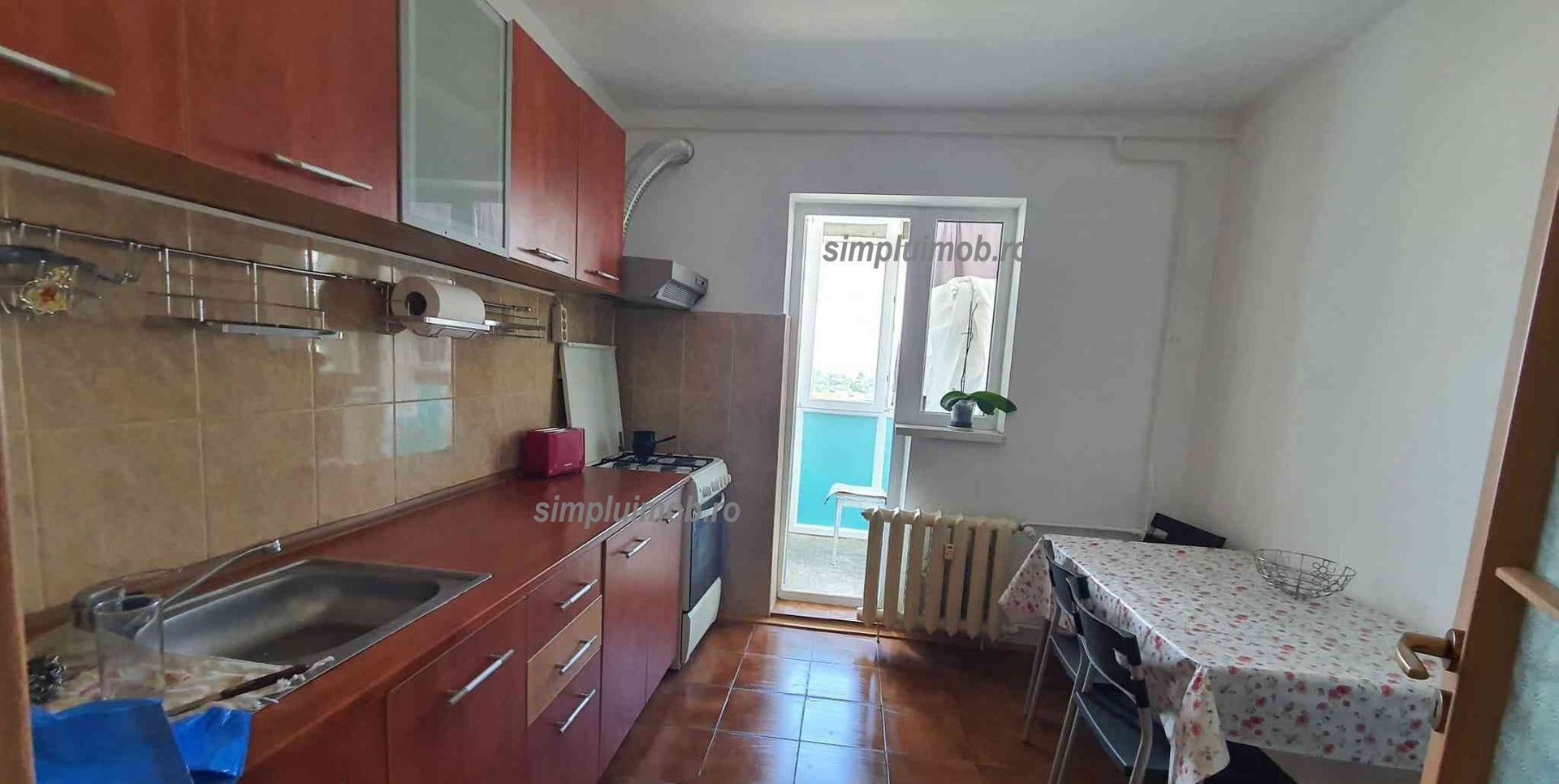 Apartament 3 camere Metrou Piata Sudului Sun Plaza Sector 4 - Poză 3