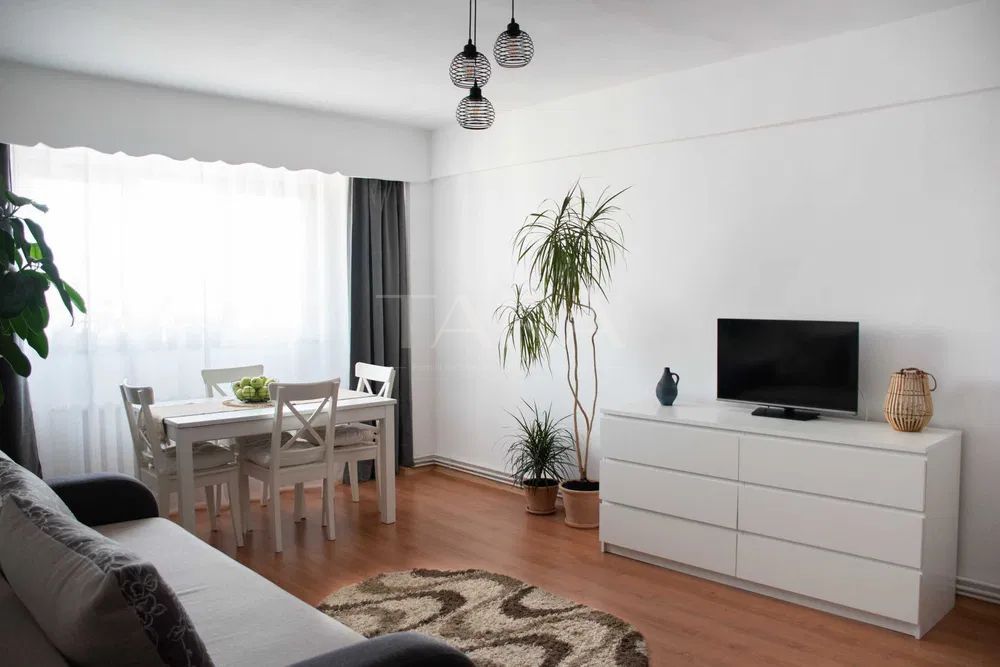 Apartament cu 4 camere, 2 balcoane, zona Mărăști, lângă Iulius Mall. - Poză 4