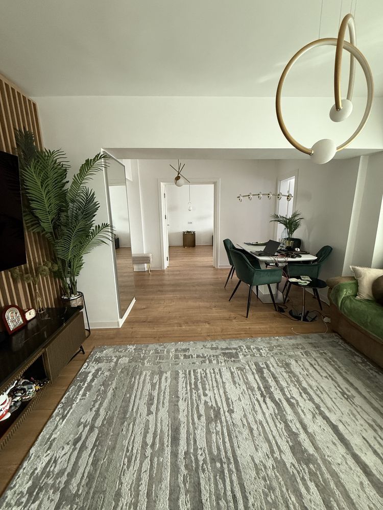 Apartament 3 camere Bulevardul Unirii - Poză 1