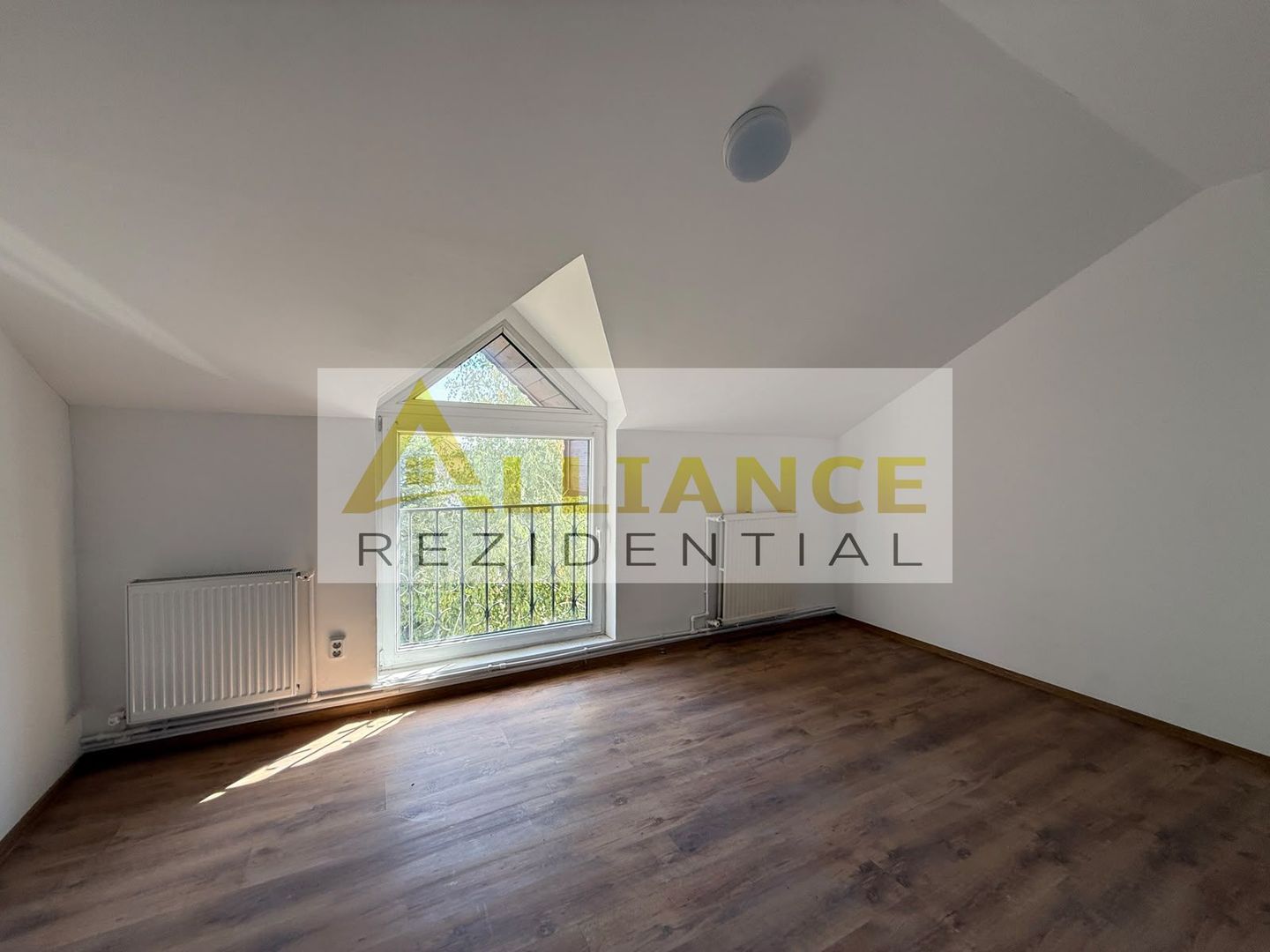 CASA INDIVIDUALA - D+P+1+M - 1550 MP TEREN - CATELU - Poză 17