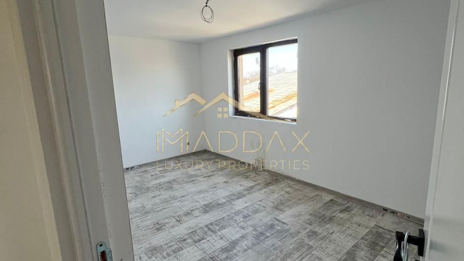 Vila moderna 4 camere // 114 // teren 440mp / Tunari/ Localitatea Dimieni - Poză 10