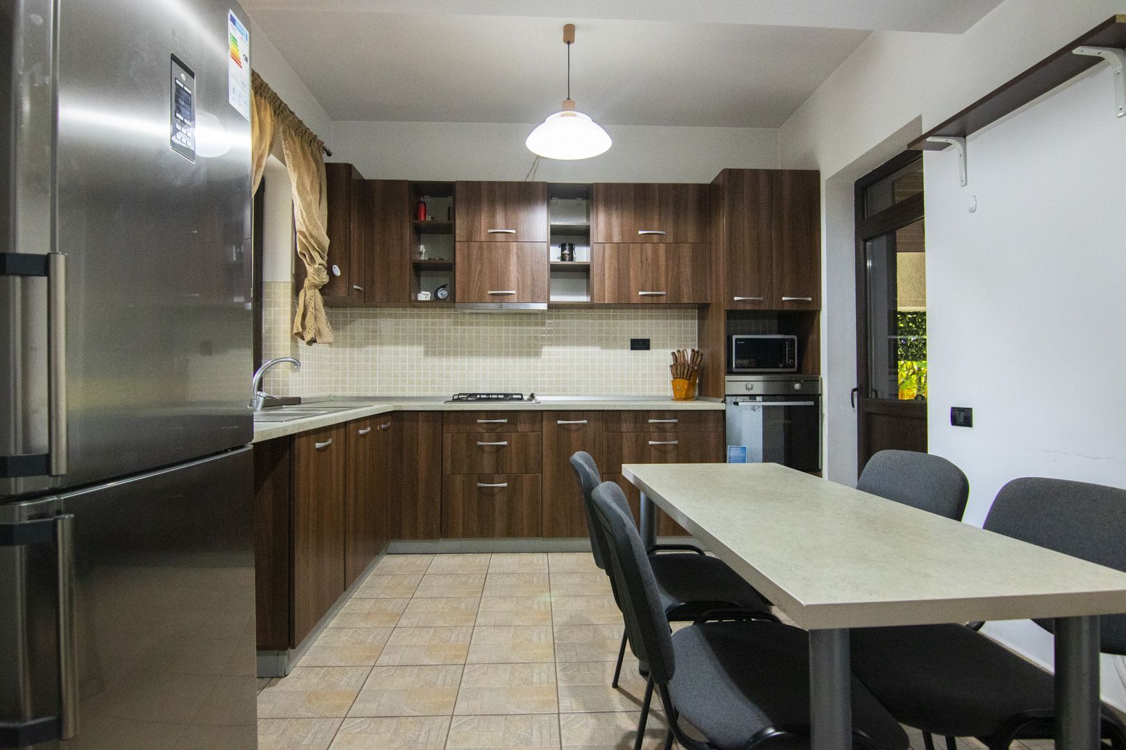 Casă / Vilă, 5 camere, teren 690 Mp., Prelungirea Ghencea - Maracineni - Poză 25