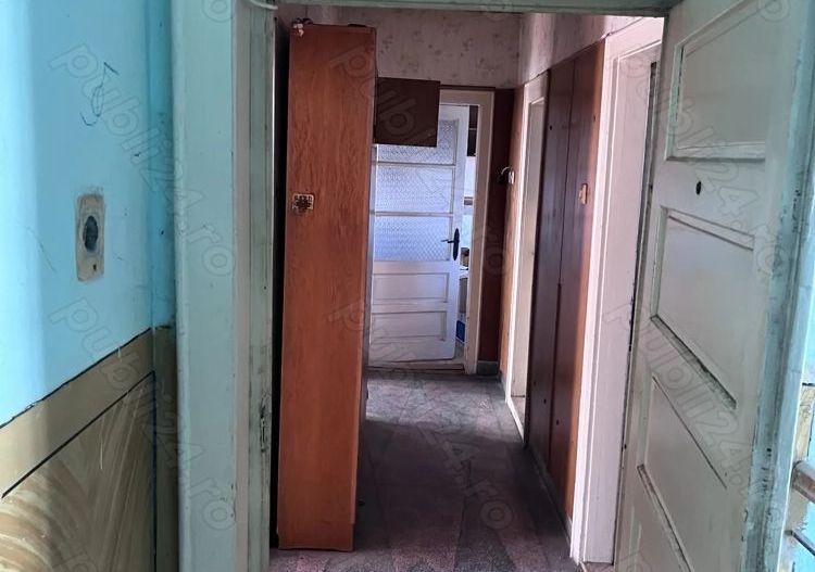 Casă cu etaj Botizului - Poză 4