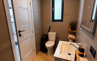 Vă propun spre vânzare o casă P+1+pod, cu o suprafață utilă de 130 mp - Poză 7