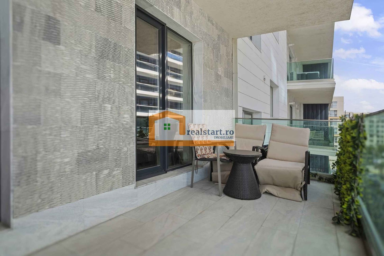 Side-View la Mare, Prima linie, 3/8, terasa 15mp, - Poză 10