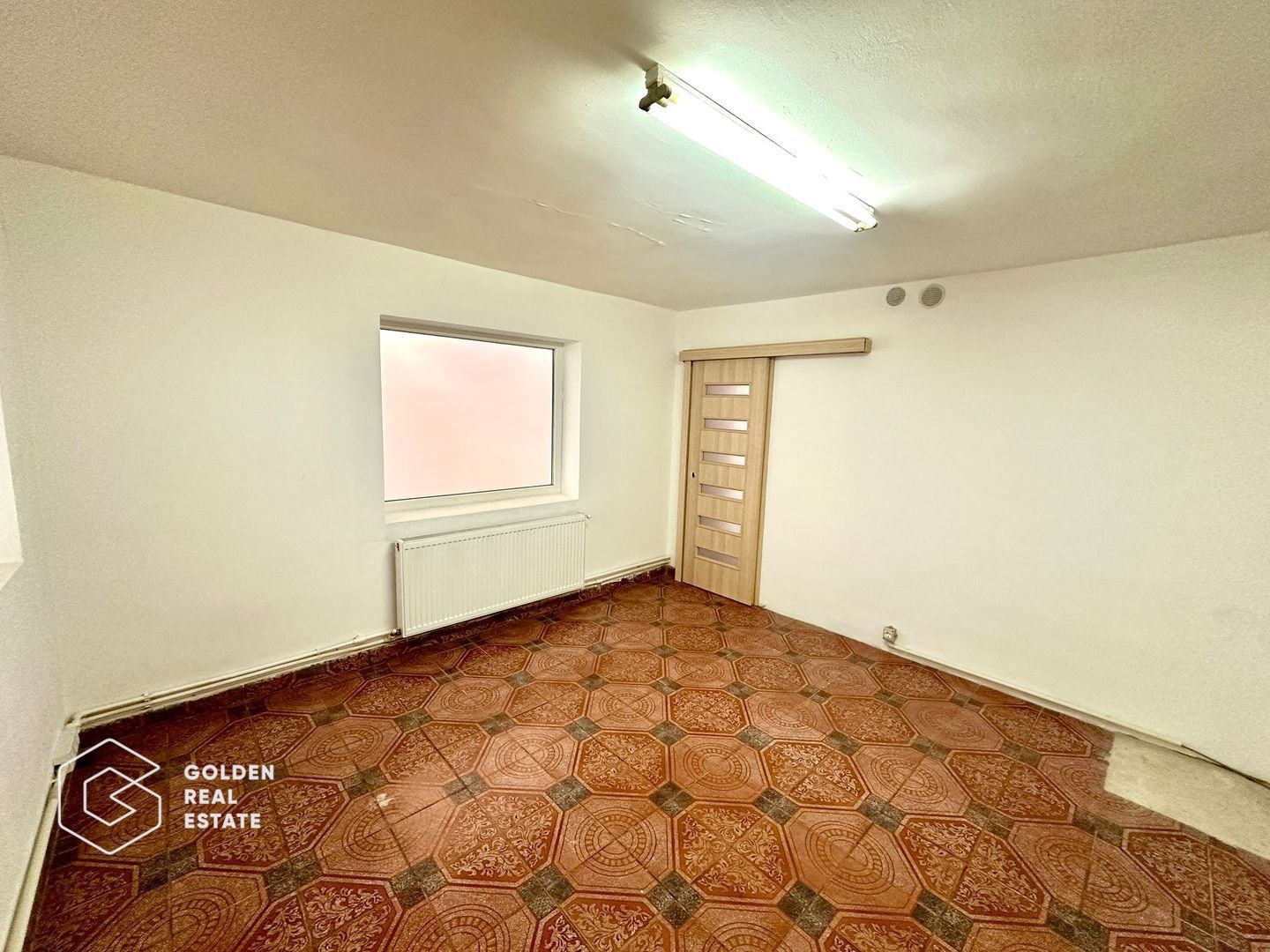 Oportunitate! Spatiu comercial modern si frumos amenajat, Uta, 4 camere, 190 mp - Poză 5