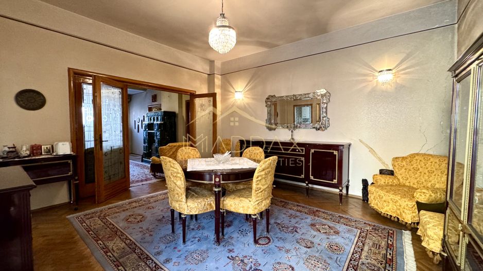 Masterpiece villa D+P+1+M***8 camere *** Garaj // Primăverii - Poză 3