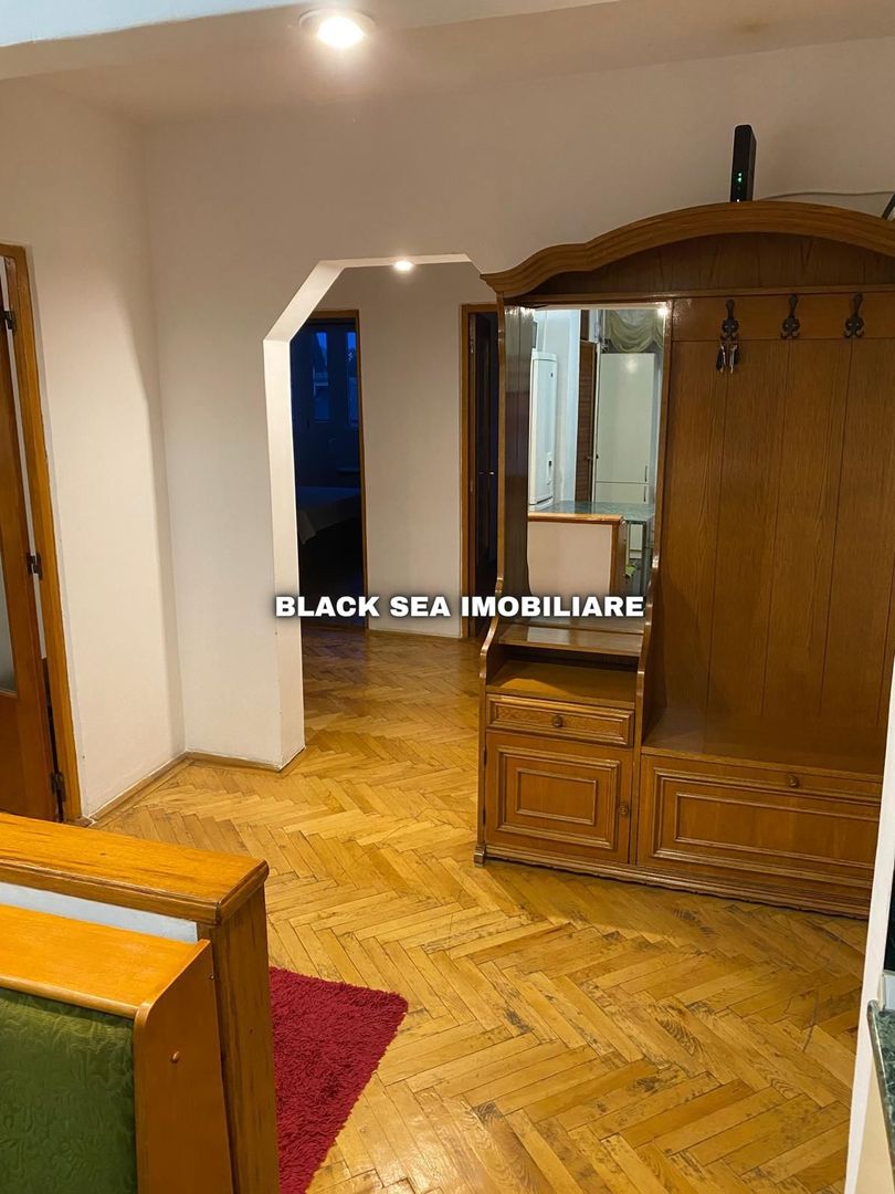 Apartament 3 camere de vanzare - zona Tomis 3 - Gaze / Ocazie Unica - Poză 13