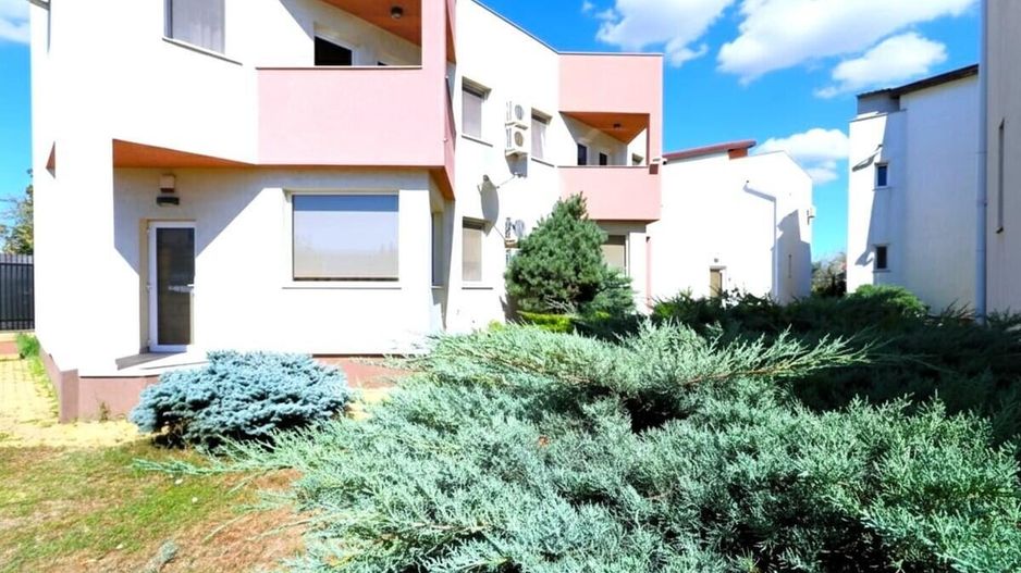 Mamaia Nord - Scoica Land, casa de vacanta la mare, P+1E+Terasa! - Poză 38