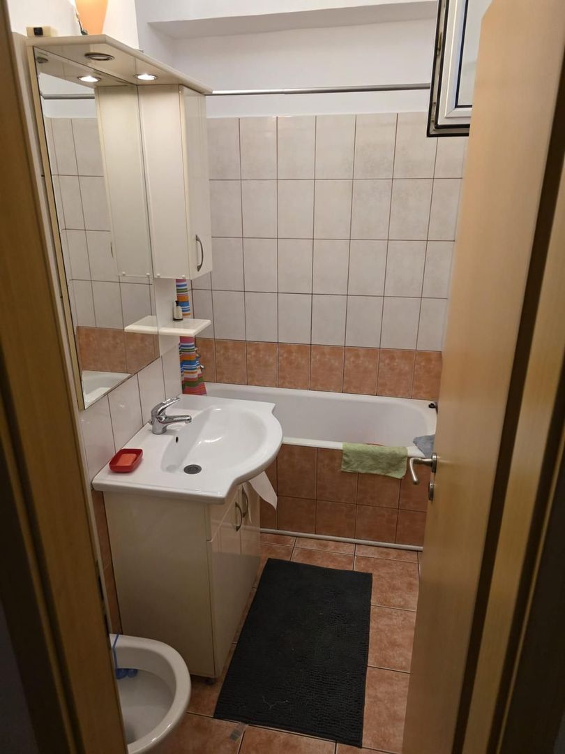 Apartament 3 camere Zona Gh Lazar - Poză 10