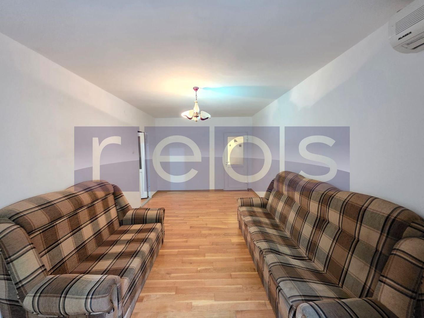 DE VANZARE AP 4 CAMERE 82 MP  CRANGASI | SEMIDECOMANDAT | METROU - Poză 1