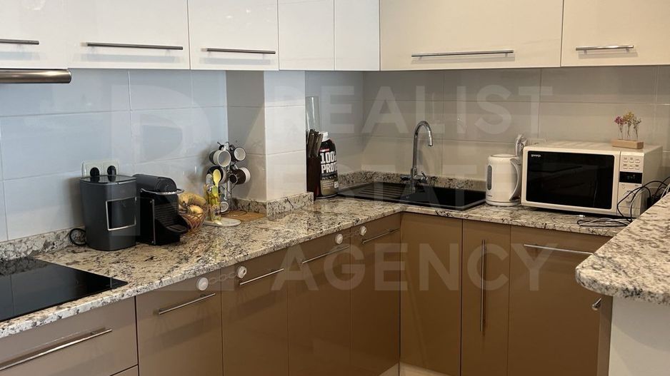 Chirie, apartament, 4 camere, str. Bucureşti, Centru - Poză 4